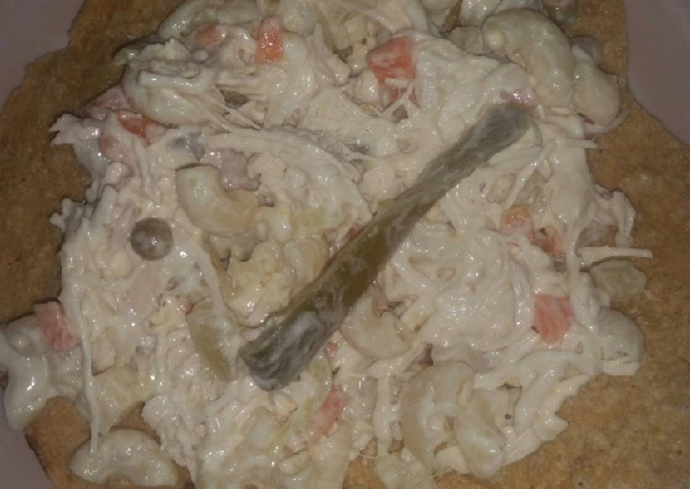 Ensalada de codito con pechuga de pollo