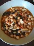 Potaje de garbanzos trufados con kale