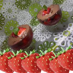 A picture of Strawberry Chocolate Mousse.