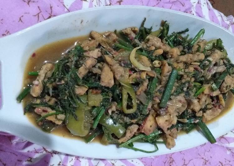 Langkah Mudah untuk Menyiapkan Oseng Pakis Campur Anti Gagal