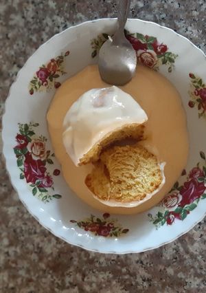 A picture of Custard with Cake/Fruits/Cereals #themechallenge.