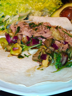 Una foto de Taco de Atún con Aliño de Cilantro