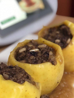 Una foto de Manzanas rellenas de morcilla TM6