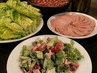 سالاد پروتئینی با لوبیا چیتی 🥗