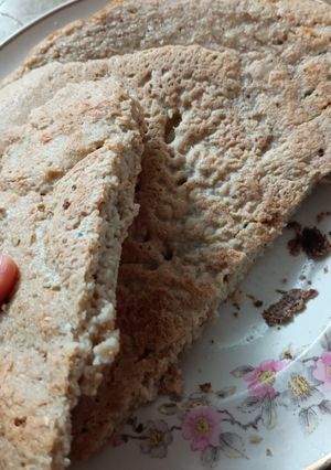 Una foto de Pan de sésamo en sartén fácil y sin harina (hecho con el bagazo de la leche de sésamo que hicimos)