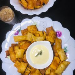 A picture of Spiced crackers.