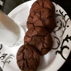 A picture of Eggless Chocolate Cookies.