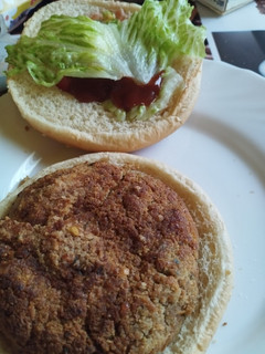 Una foto de Hamburguesa de soja texturizada (veganas)