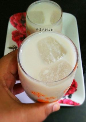 A picture of Doodh Cola.