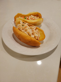 A picture of Crab Rolls.