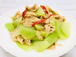 【媽媽家常菜】豆皮炒佛手瓜