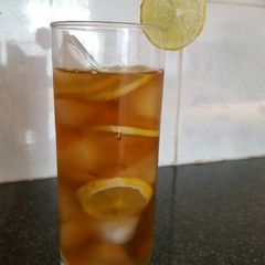 A picture of Iced lemon tea.