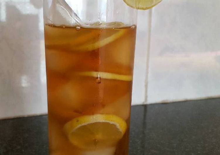Iced lemon tea