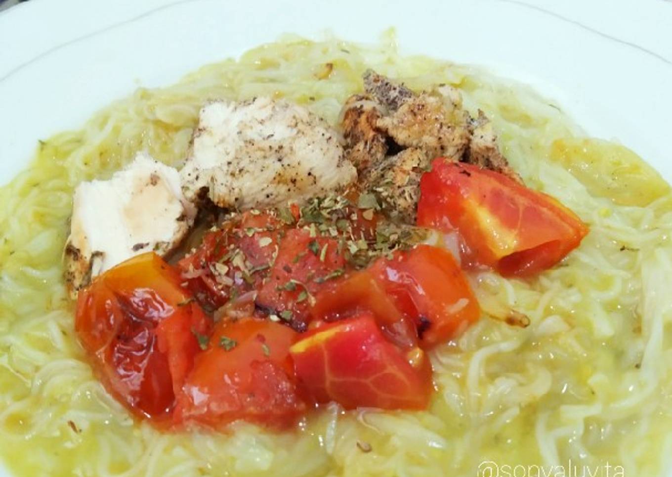 Easy Diet Menu: Avocado chicken pasta
