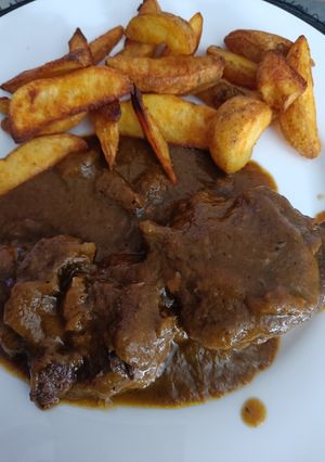 Una foto de Carrilleras al vino en olla express