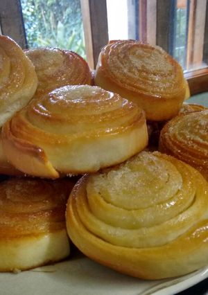 A picture of Super Easy and Budget-Friendly Pastries.