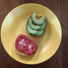 A picture of Easy children breakfast.
