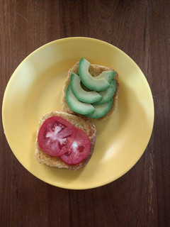 A picture of Easy children breakfast.