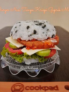 Foto resep 658. Burger Nasi Tempe Krispi Geprek Mayo