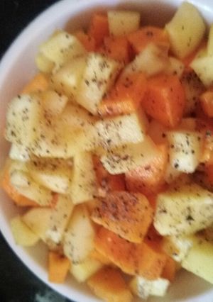 લીલી હળદર નું અથાણું(Lili haldar Pickle recipe in Gujarati) રેસીપી મુખ્ય ફોટો