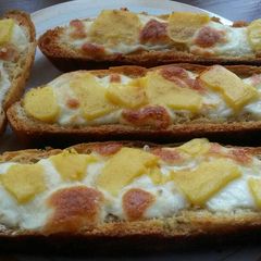 A picture of Ciabatta Garlic Cheese Melt.