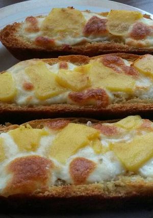 A picture of Ciabatta Garlic Cheese Melt.