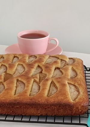 عکسی از دستور کیک گلابی و زنجبیل