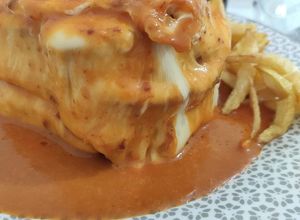 Foto de Francesinha sem glúten