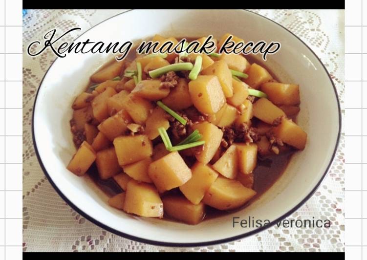 Langkah Mudah untuk Menyiapkan Kentang masak kecap simple, Sempurna