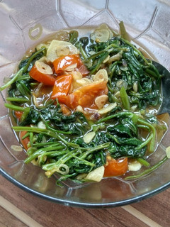 Foto resep Tumis Kangkung enakk..