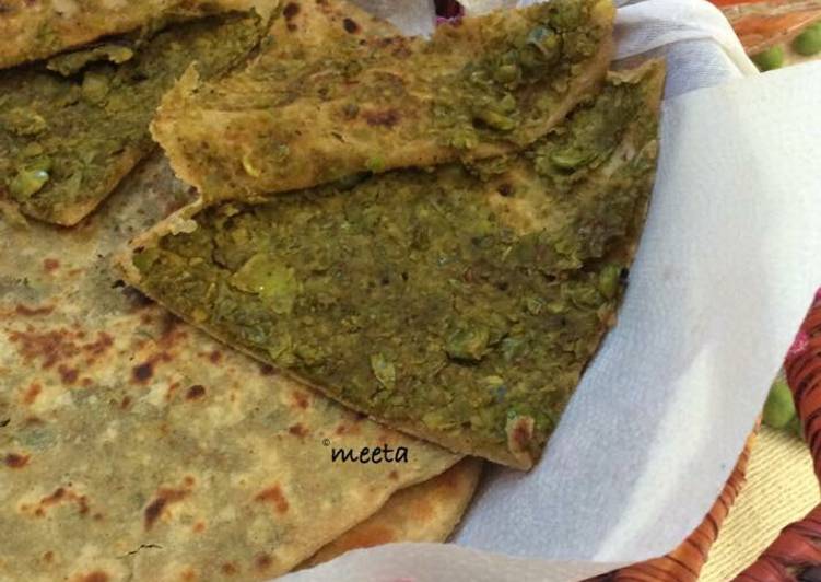 Stuffed Matar ka Paratha