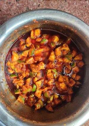 A picture of Aam ka achar.