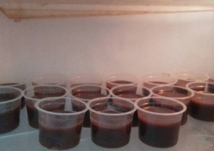Puding. Coklat nutrijel