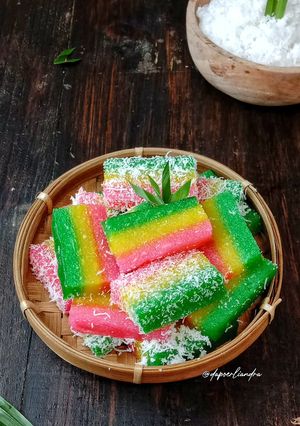 Foto resep Lapis singkong pelangi