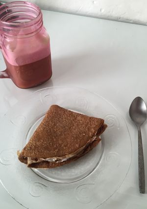 Una foto de Panqueque de avena y café