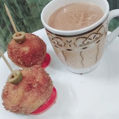 A picture of Bread bonda.