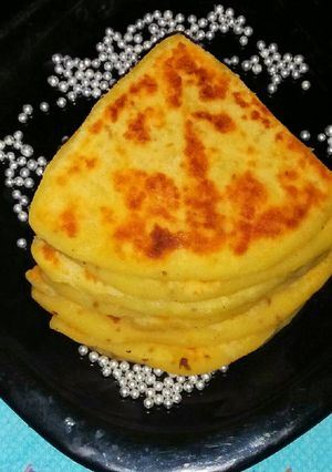 A picture of #aloo paratha.