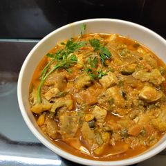 A picture of Shahi Mix Veg Handi.