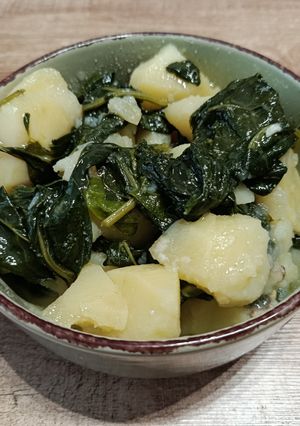Una foto de Patatas con Espinacas