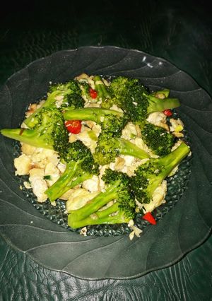 Foto resep Tumis telur brokoli