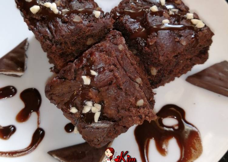 Step-by-Step Guide to Make Award-winning Eggless Almond Brownies