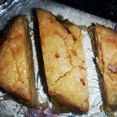A picture of Khajoor ka halwa (Dates halwa).
