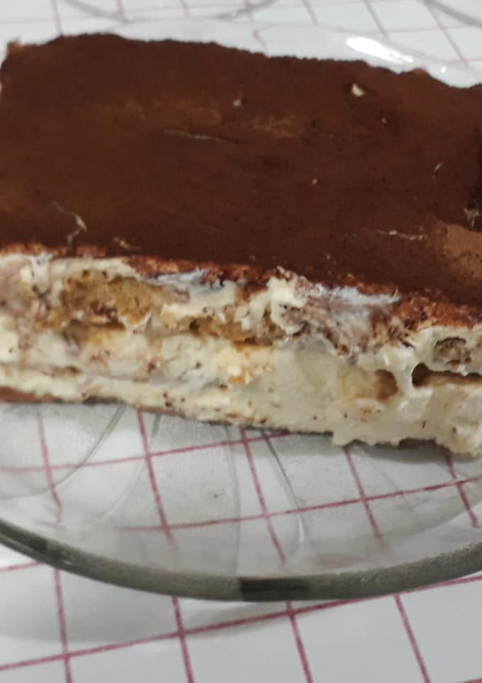 Una foto de Tiramisú fácil y rápido de hacer, sin yemas