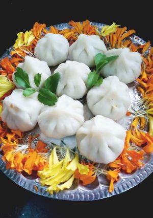A picture of Steamed Modak.
