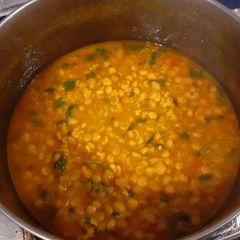 A picture of Spicy Chana Daal Curry/ Spicy Chickpea Lentil Curry 🍛.