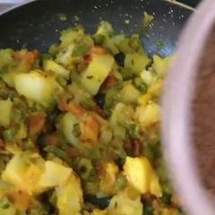 A picture of French bean's stew.