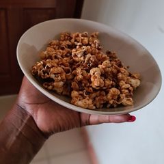 A picture of Caramel popcorn.