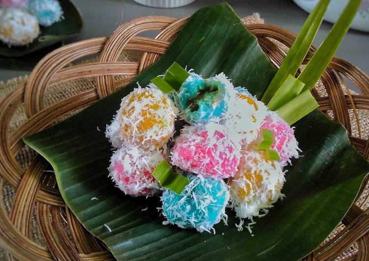 Klepon Warna Warni (Rainbow Klepon) Kenyal2 Tanpa Kapur Sirih !!