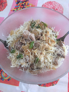 Una foto de Fideos de arroz con lomo de cerdo