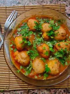 રસમ વડા (Rasam Vada Recipe In Gujarati) રેસીપી મુખ્ય ફોટો
